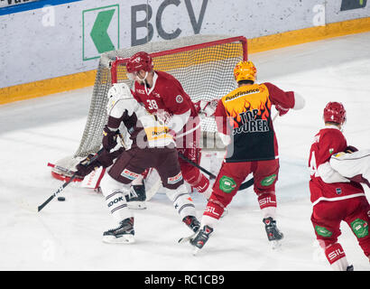 Lausanne, Schweiz. 12 Jan, 2019. LNA SWISS ICE HOCKEY LAUSANNE HC VS GENF SERVETTE HC-Lausanne Hc vs Genf Servette Hc bei der Vaudoise Arena, Lausanne (35. Tag der Jahreszeit), 12-01-2019. Quelle: Eric Dubost/Alamy Leben Nachrichten. Stockfoto