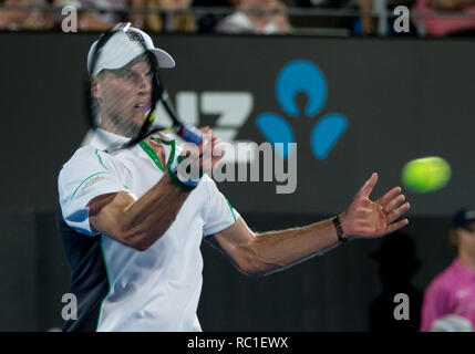 Sydney, Australien. 12 Jan, 2019. Andreas Seppi aus Italien hits eine Rückkehr während der Männer Finale gegen Alex de Minaur von Australien am Sydney internationalen Tennisturnier in Sydney, Australien, Jan. 12, 2019. Andreas Seppi 0:2 verloren. Credit: Zhu Hongye/Xinhua/Alamy leben Nachrichten Stockfoto