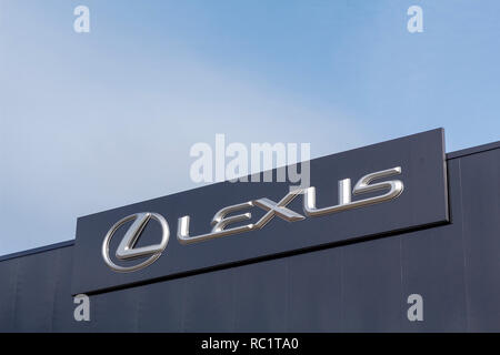 Lexus Logo in einer Händlerniederlassung Auto Store Stockfoto