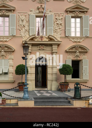 MONACO - 27. MAI 2018: Außenansicht des Rathauses Stockfoto