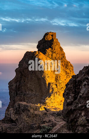 Pico de las Nieves in goldenes Sonnenlicht, Gran Canaria Stockfoto