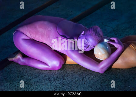 Performance Art, Luftraum Projekte Kunst Galerie, Marrickville, Sydney, NSW, Australien Stockfoto