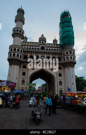 Eine Ansicht der Charminar in Hyderabad. Stockfoto