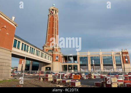 Metrolink Trafford Park Line Bau in der Nähe der Intu Trafford Centre Stockfoto