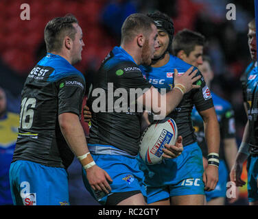 13. Januar 2019, Keepmoat Stadion, Doncaster, England; Betfred Rugby League Testspiel, Kyle Keswick testimonial, Doncaster RLFC vs Leeds Rhinos; Cameron Smith von Leeds Rhinos feiert seinen tryCredit: Craig Milner/News Bilder Stockfoto