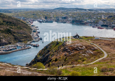 Einen erhöhten Blick auf St. John's, Neufundland von Signal Hill zu sehen. Stockfoto