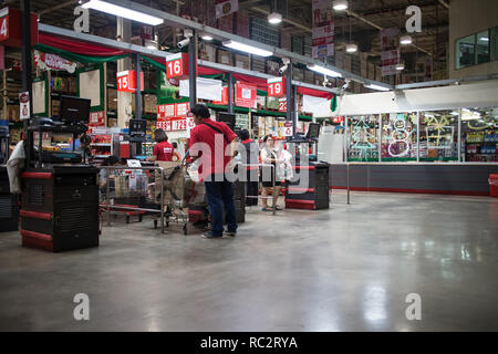 Chiangmai, Thailand - 13. Januar 2019: Makro SB-Warenhaus Chiang Mai. Lage auf der Straße Chiang Mai Lampang Straße ca. 3 km vom Stadtzentrum. Stockfoto