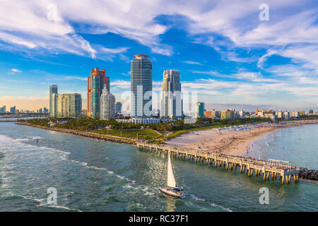 South Beach, Miami, Florida, USA über South Pointe Park. Stockfoto