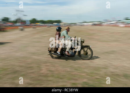 Vintage BSA Motorrad an Preston Steam Rally, Kent, England Versand Stockfoto