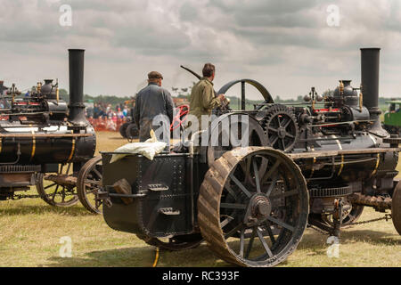 Vintage Zugmaschinen in Preston Steam Rally, Kent, England Stockfoto