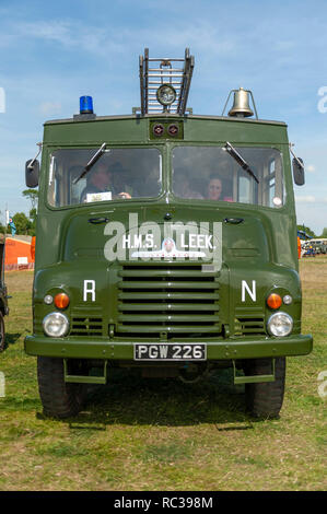 Vintage Bedford RLHZ Selbstfahrende Pumpe oder "Grüne Göttin" in Preston Steam Rally, Kent, England. Stockfoto