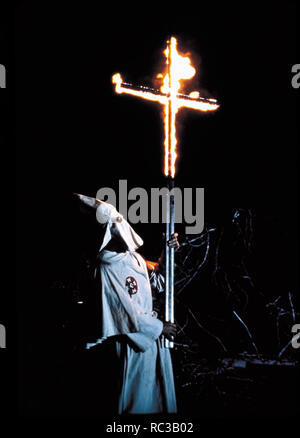 Original Film Titel: THE KLANSMAN. Englischer Titel: The KLANSMAN. Jahr: 1974. Regisseur: Terence Young. Quelle: Paramount Pictures/Album Stockfoto