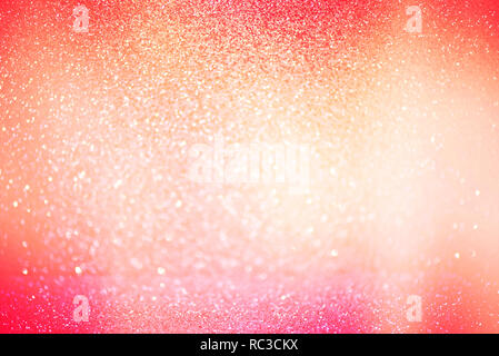 Abstrakte defokussierten Lichter, funkelnden Urlaub bokeh Hintergrund mit goldenen Pastell rosa Farbtönen, elegante Weihnachten Hintergrund Stockfoto