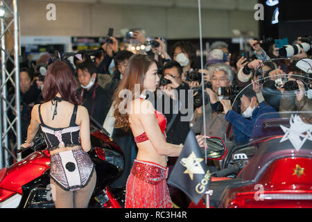 2019/01/11 Makuhari, die jährliche Tokio Auto Salon in Makuhari Messe, Chiba bis Sonntag geöffnet. (Fotos von Michael Steinebach/LBA) Stockfoto