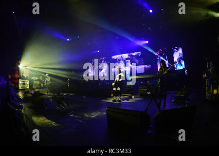 Miami Beach, FL, USA. 12 Jan, 2019. Neuer Auftrag führt im Fillmore am 12 Januar, 2019 in Miami Beach, Florida. Quelle: MPI04/Medien Punch/Alamy leben Nachrichten Stockfoto