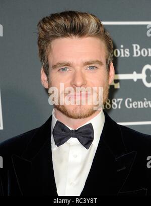 Santa Monica, CA. 13 Jan, 2019. Richard Madden bei der Ankunft für 24. jährlichen Critics' Choice Awards - Teil 2, Barker Hangar, Santa Monica, CA 13. Januar 2019. Credit: Elizabeth Goodenough/Everett Collection/Alamy leben Nachrichten Stockfoto