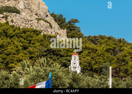 Griechisch-orthodoxen Kirche. Die Göttin der Fruchtbarkeit auf Rhodos wird aufgerufen, Panagia Tsambika Tsambika (Jungfrau Maria). Tsambika ist ein Einzel-zimmer Kirche von Dodec Stockfoto