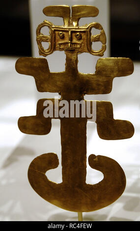 Präkolumbische Kunst Kolumbien. Anthropomorphen Anhänger. 5. - 10. Jahrhundert. Gold. Es stammt aus dem Departement Tolima. Metropolitan Museum of Art New York. In den Vereinigten Staaten. Stockfoto