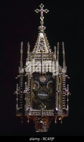 ARTE GOTICO. ESPAÑA. SIGLO XV. RELICARIO DE SANTOS CATALANES. Se encuentra en la Sacristía de La Capilla de Sant Jordi. PALACIO DE LA GENERALITAT DE CATALUNYA. BARCELONA. Cataluña. Stockfoto