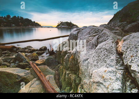 Atemberaubende Landschaften und Wasserlandschaften des Pazifischen Nordwesten von Bowen Island BC Kanada in der Nähe von Stadtzentrum von Vancouver, Bildende Kunst Fotografie. Stockfoto