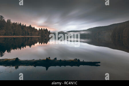 Atemberaubende Landschaften und Wasserlandschaften des Pazifischen Nordwesten von Bowen Island BC Kanada in der Nähe von Stadtzentrum von Vancouver, Bildende Kunst Fotografie. Stockfoto