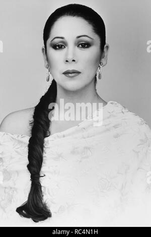 PANTOJA, Isabel. MARIA ISABEL PANTOJA MARTIN. CANTANTE ESPAÑOLA. FOTO PROMOCIONAL DISCO', SE, ME ENAMORA EL ALMA' 1989. Stockfoto