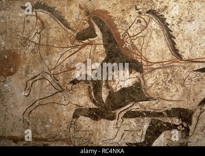 Magna Graecia. Lukanischen Grab. Griechischen Stil malen mit kursiv Einfluss Darstellung einer Quadriga. Detail. Grab 48A. 4. Jh.V.Chr. Archäologisches Museum von Paestum. Italien. Stockfoto