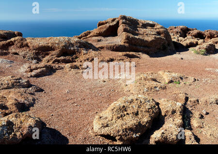 Vulkangestein auf Monana Roja, Playa Blnca, Lanzarote, Kanarische Inseln, Spanien. Stockfoto