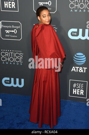 LOS ANGELES, Kalifornien - 13. Januar: Amandla Stenberg besucht die 24. jährliche Critics' Choice Awards auf der Barker Hangar am 13 Januar, 2019 in Santa Monica, Kalifornien. Foto: imageSPACE/MediaPunch Stockfoto