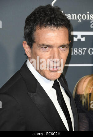 Santa Monica, CA, USA. Januar 2019. 13. Januar 2019 – Santa Monica, Kalifornien – Antonio Banderas. Der 24. Annual Critics' Choice Award fand im Barker Hangar statt. Foto: Birdie Thompson/Admedia Stockfoto