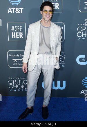 Santa Monica, Vereinigte Staaten. 13 Jan, 2019. SANTA MONICA, Los Angeles, CA, USA - 13. Januar: Darren Criss kommt an der 24. jährlichen Critics' Choice Awards im Barker Hangar am 13 Januar, 2019 in Santa Monica, Los Angeles, Kalifornien, USA. (Foto von Xavier Collin/Image Press Agency) Quelle: Bild Presse Agentur/Alamy leben Nachrichten Stockfoto