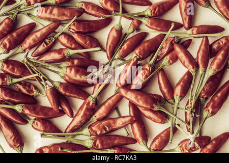 Vintage Style Schuß einer Textur von Viele red hot chili peppers Stockfoto
