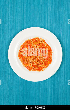 Spaghetti auf Teller Stockfoto