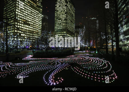 Am Squidsuup beim jährlichen Canary Wharf Winter Lights Festival 2019 in London vorbei. Stockfoto