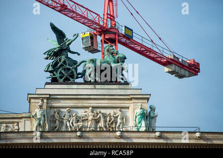 Umfangreiche Bauarbeiten im Gange auf dem österreichischen Parlament Gebäude. Österreich. Stockfoto