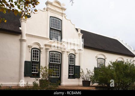 Boschendal Manor House auf dem Weingut mit seinen Kap Vernacular Architektur zurückgehend bis 1812 in Cape Town, Südafrika Stockfoto