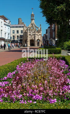 Market Cross, von der West Street gesehen, in der Mitte der Stadt von Chichester steht an der Kreuzung der vier Straßen. West Sussex, UK Stockfoto