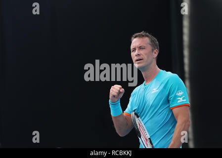 Melbourne, Australien. 15 Jan, 2018. Philipp Kohlschreiber Deutschland reagiert während der Männer singles gegen Li Zhe von China bei den Australian Open in Melbourne, Australien, Jan. 15, 2018. Credit: Bai Xuefei/Xinhua/Alamy leben Nachrichten Stockfoto