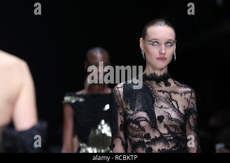 Berlin, Deutschland, 15. Januar 2019, Irene Luft Modenschau auf der Mercedes-Benz Fashion Week (Mbfw) Herbst/Winter 2019 im eWerk Berlin in Berlin-Mitte. Bild: Sao Struck/Alamy leben Nachrichten Stockfoto