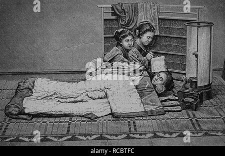 Japanische Frauen leben, Diener vor dem Schlafengehen, historische Gravuren, 1883 Stockfoto