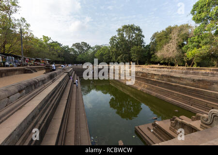 2 Teiche in der Heiligen Stadt Anuradhapura, Sri Lanka Stockfoto