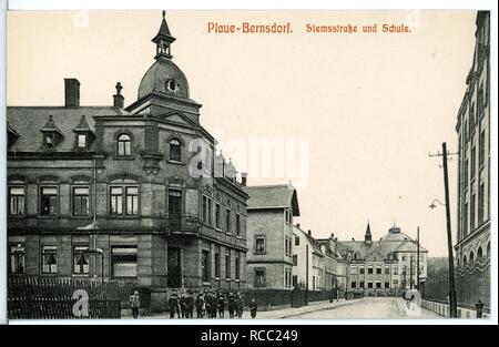 12089 - Plaue-Bernsdorf-1910-Siemsstraße und Schule - Stockfoto