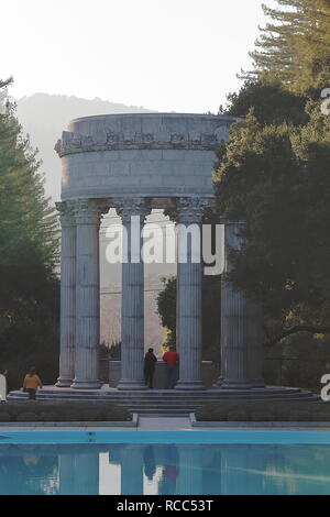 Pulgas Wasser Tempel. Woodside, Kalifornien, auf der Dämmerung Stockfoto