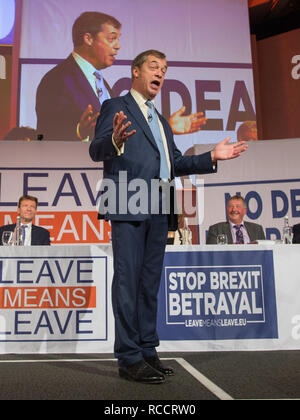 Lassen' bedeutet Verlassen" gehalten im Queen Elizabeth II Conference Centre bietet: Nigel Farage Wo: London, Großbritannien Wann: 14 Dec 2018 Credit: Wheatley/WANN Stockfoto