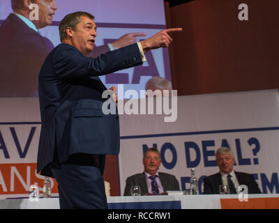 Lassen' bedeutet Verlassen" gehalten im Queen Elizabeth II Conference Centre bietet: Nigel Farage Wo: London, Großbritannien Wann: 14 Dec 2018 Credit: Wheatley/WANN Stockfoto