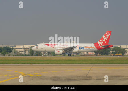 Ein Air Asia Airplane am Boden. Stockfoto