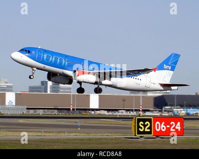 Airbus A320-232 BMI British Midland G-MIDU (CN 1407). Stockfoto