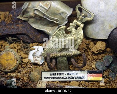 Aigle Porte-Tambour, Drum Carrier mit Adler Wappen, Musée Somme 1916, PIC-012. Stockfoto