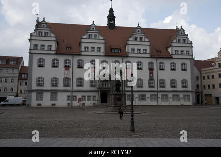 Wittenberg ist eine Stadt mit 50000 Einwohnern und eng mit Martin Luther verknüpft und die protestantische Reformation hier mit der Stadt Halle. Stockfoto