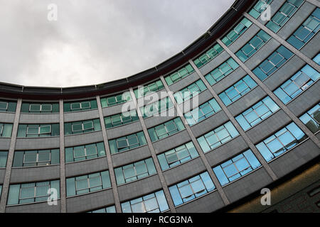 London, England - Januar 2019: Television Centre, Wood Lane, Weiße Stadt (ehemals BBC Television Centre) Stockfoto